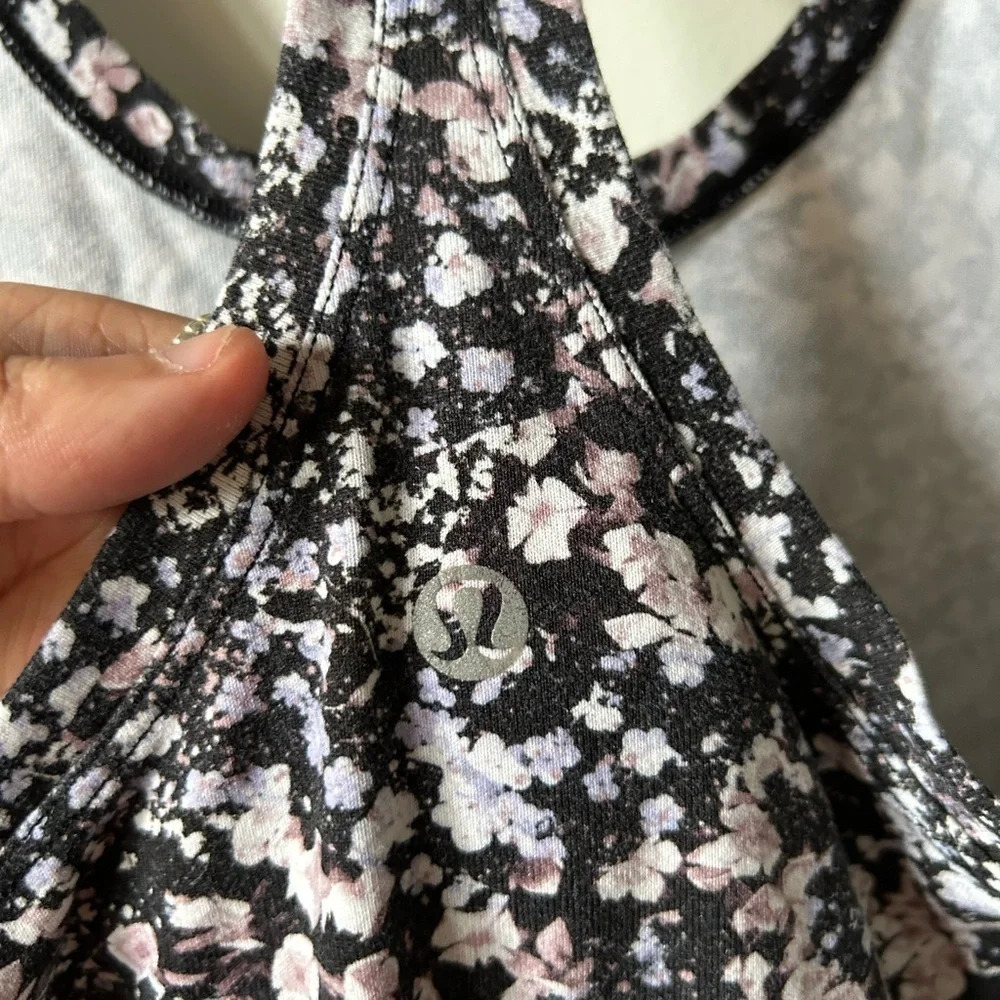 Lululemon Floral Racerback ‎ Tank - Picture 3 of 3